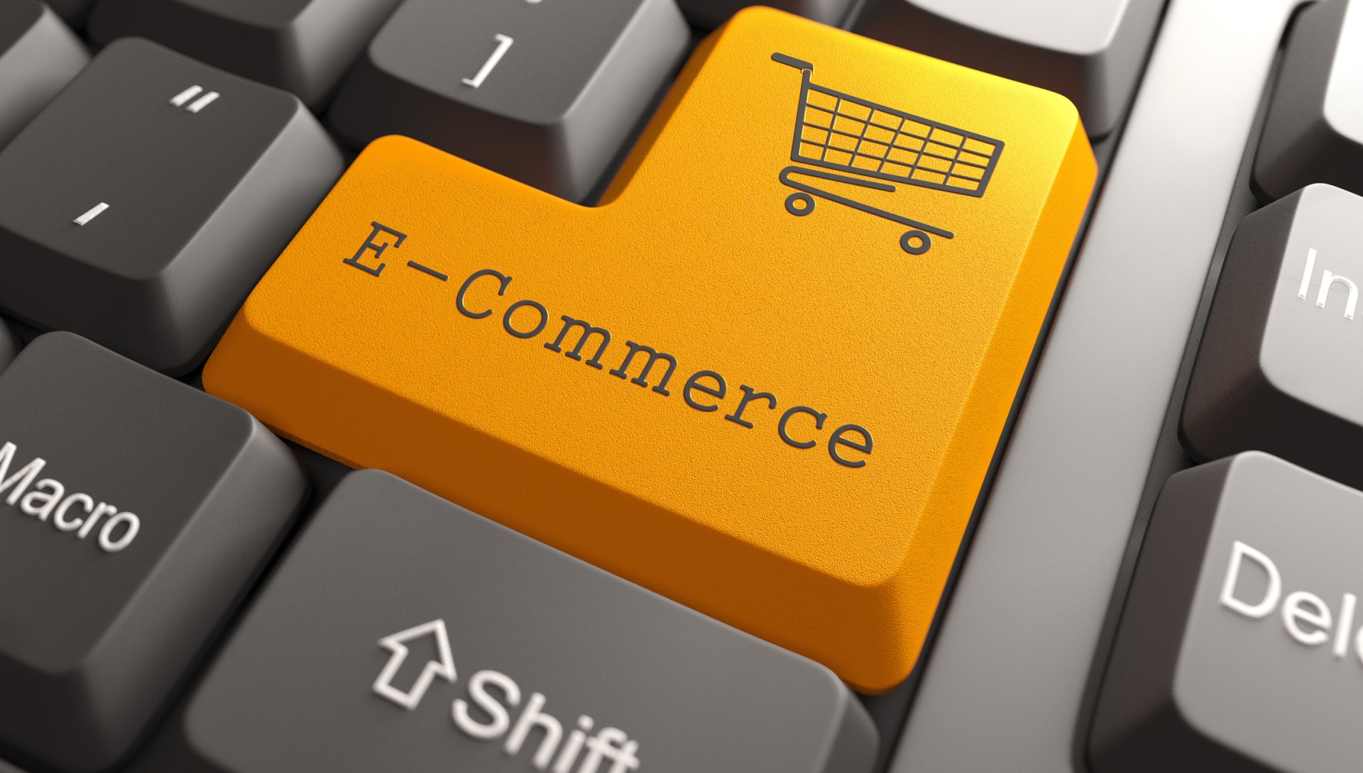 Ecommerce Store: Custom Web Solutions or Open Source Development?